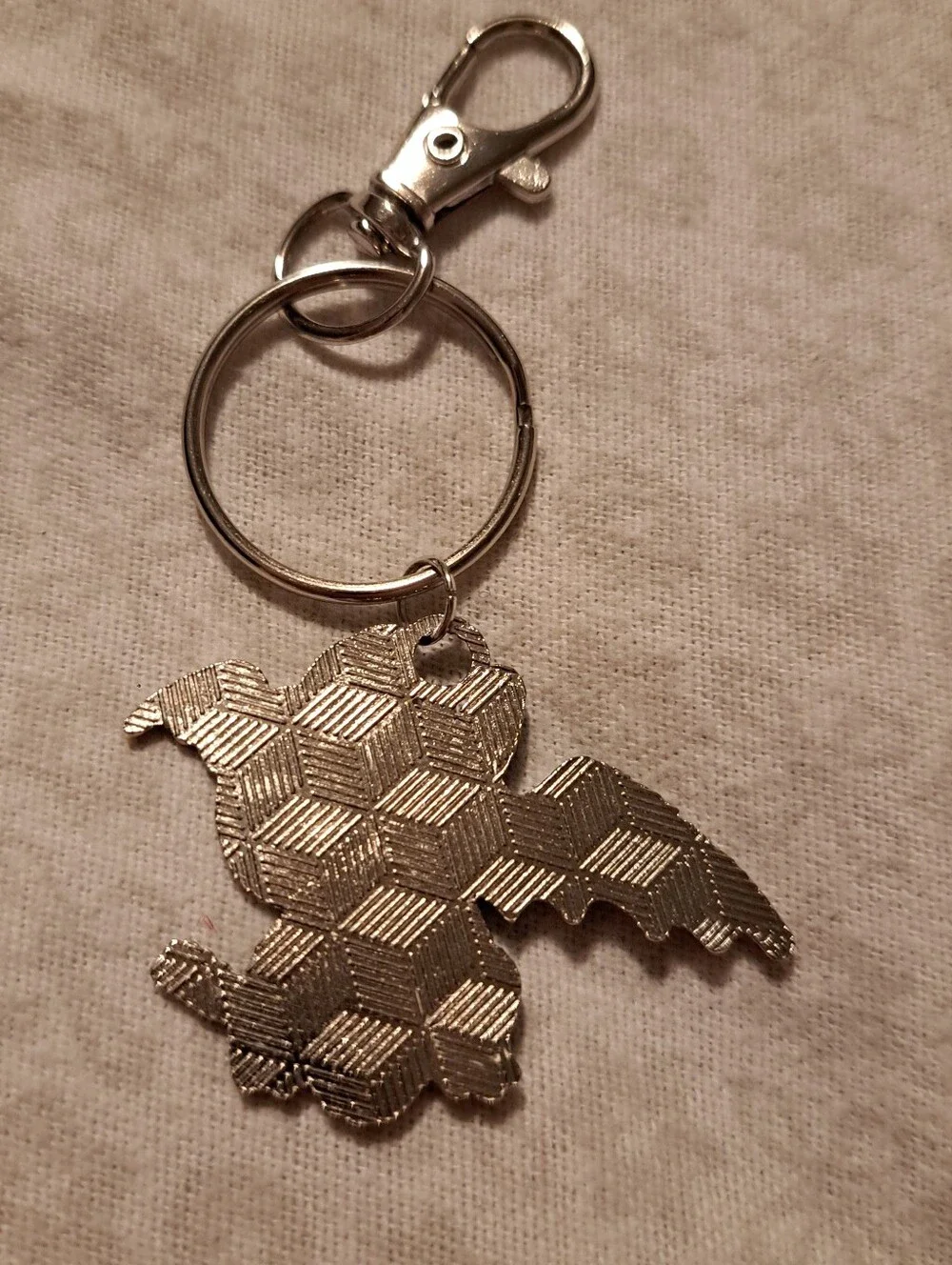 Toothless Dragon Keyring - Picture 4 of 5